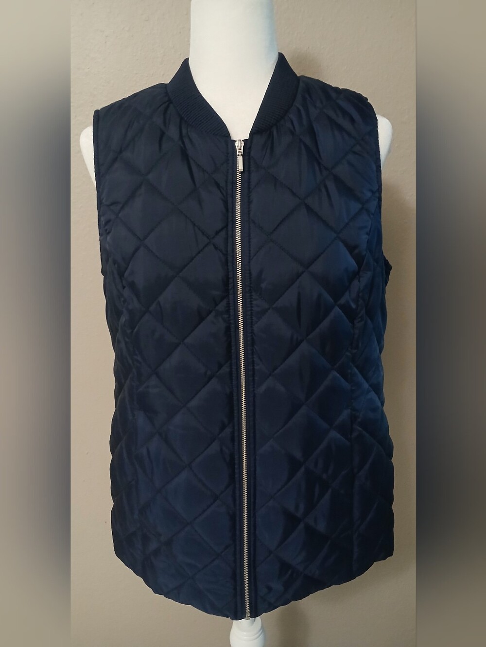Colleen Lopez Navy Quilted Sleeveless Zip Vest
